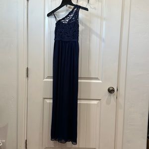 NWT David’s Bridal Navy One Shoulder Lace Dress  Size 10